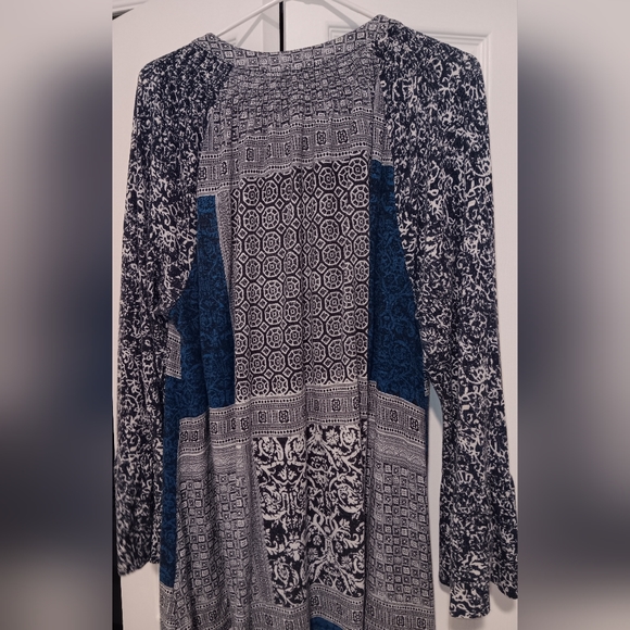 rxb blouse 1X Blue Print - Picture 2 of 4